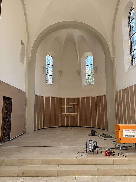 Der Altarraum während der Sanierung der Klosterkirche.